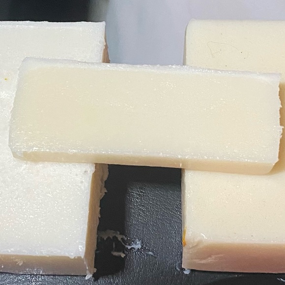 Sweet apple pie sampler soap - Picture 2 of 2